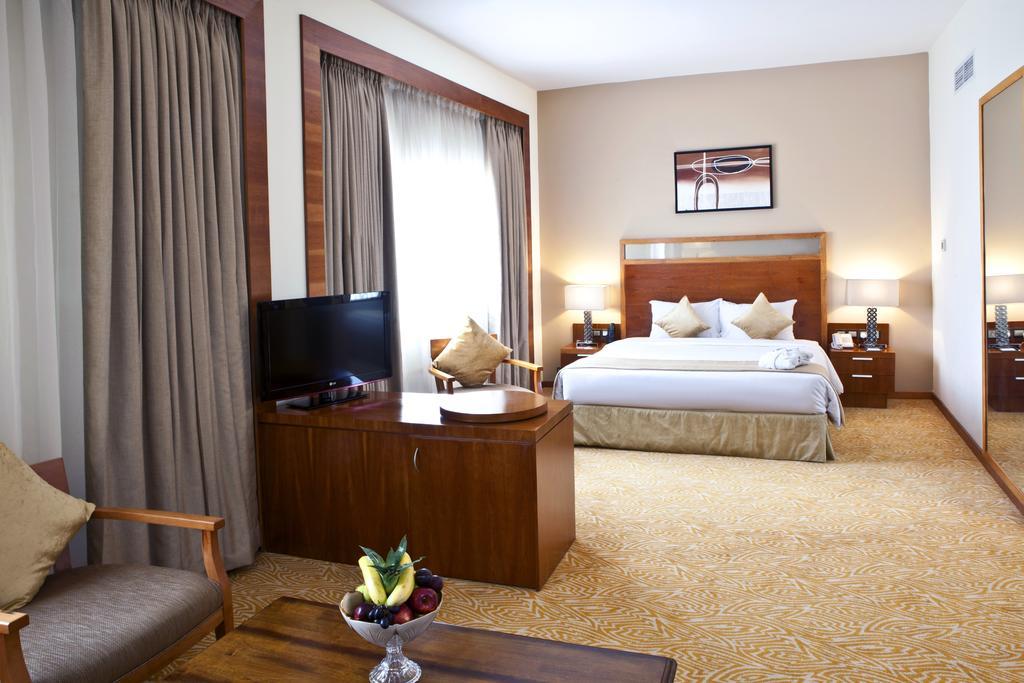 Landmark Riqqa Hotel Dubai Ngoại thất bức ảnh